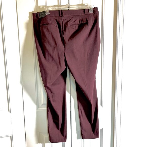 Lane Bryant Madison Slim Ankle Pants in Mulberry Wine (16) New With Tags - Picture 5 of 10